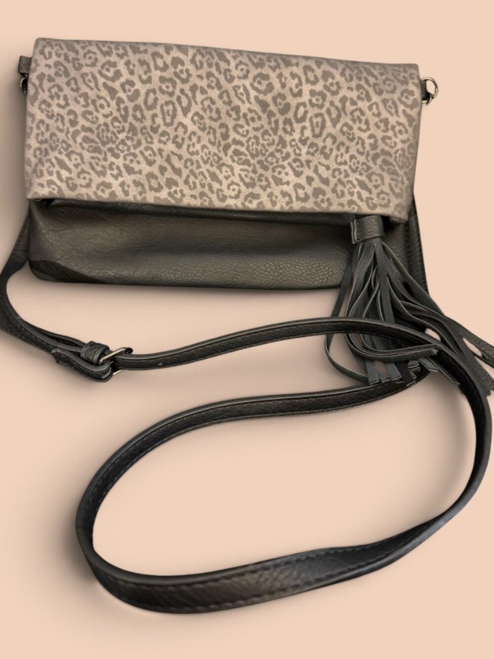 Jen & Co Austin Flapover Tassel Black and Gray Leopard Print Crossbody Bag